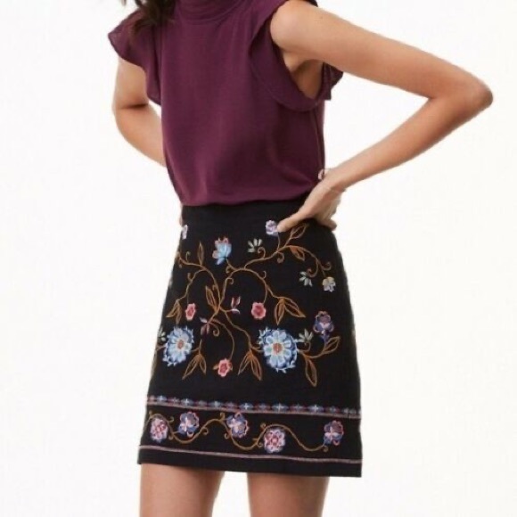 LOFT Dresses & Skirts - Ann Taylor Loft floral embroidered mini skirt